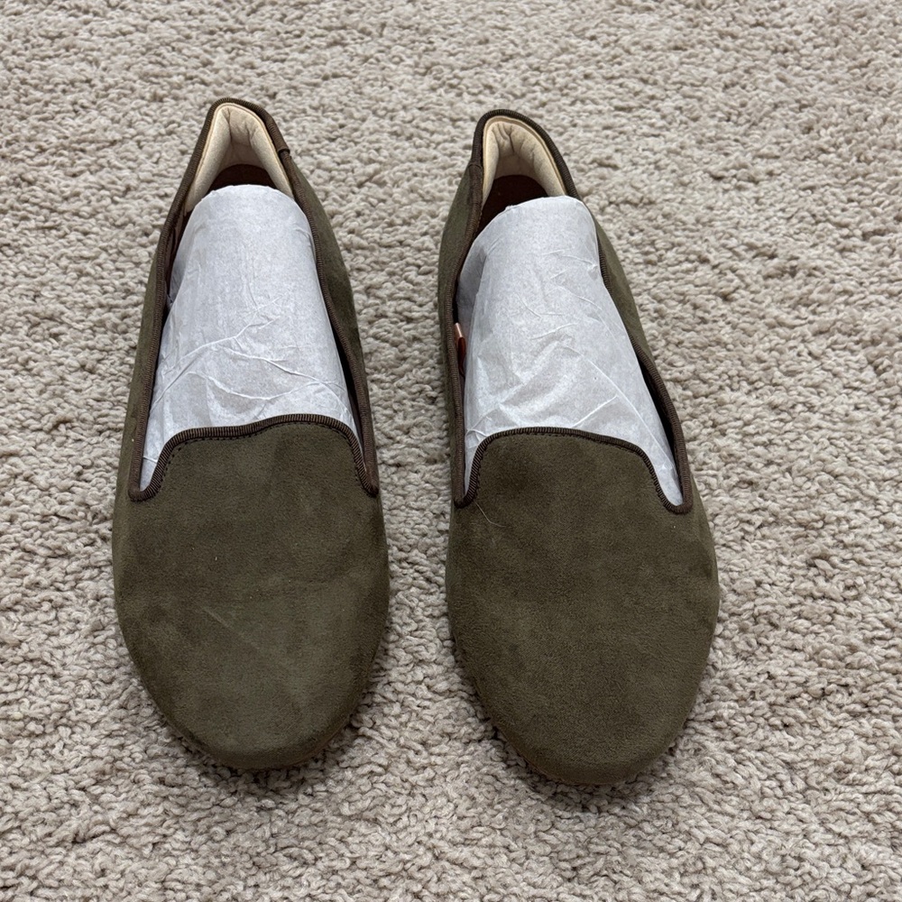 H&M Olive Green Faux Suede Slip On Loafers Flats Size 40